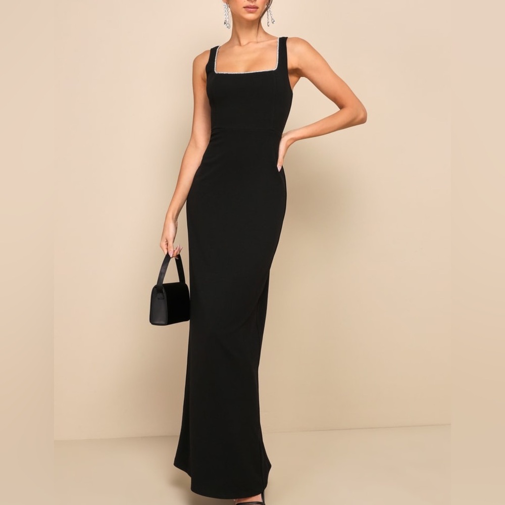 Lulu's Black Square-Neck Maxi Dress